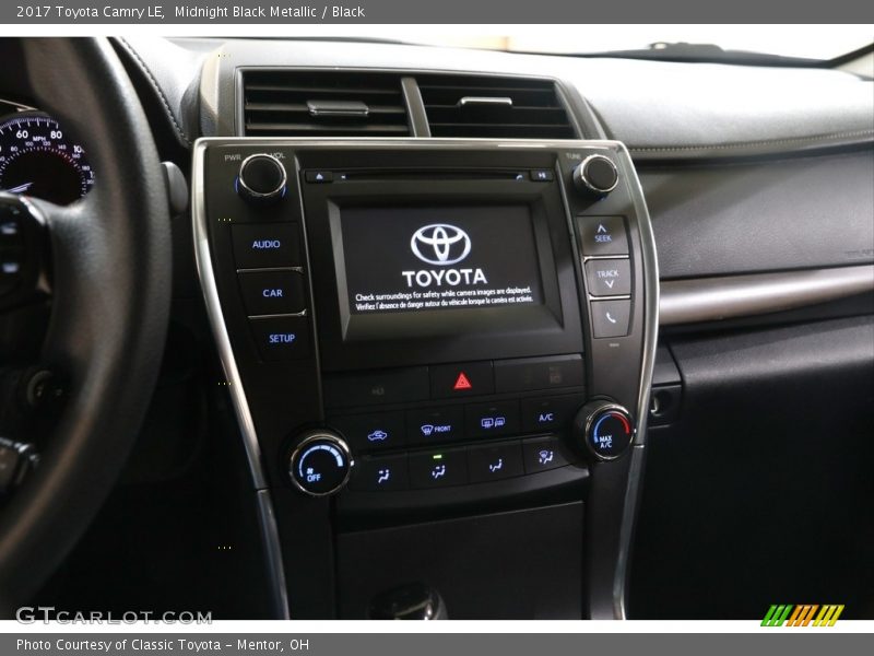 Midnight Black Metallic / Black 2017 Toyota Camry LE