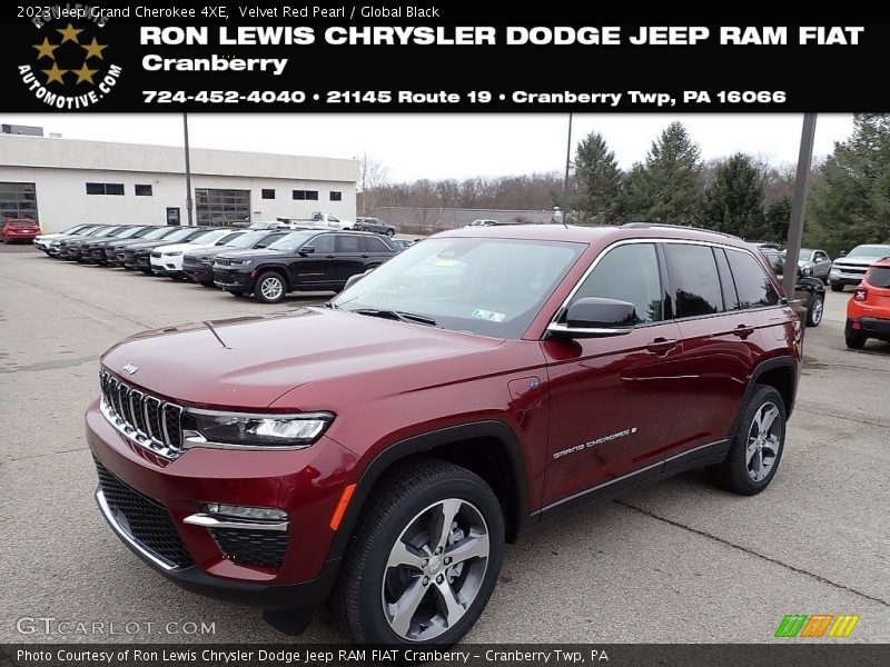 Velvet Red Pearl / Global Black 2023 Jeep Grand Cherokee 4XE