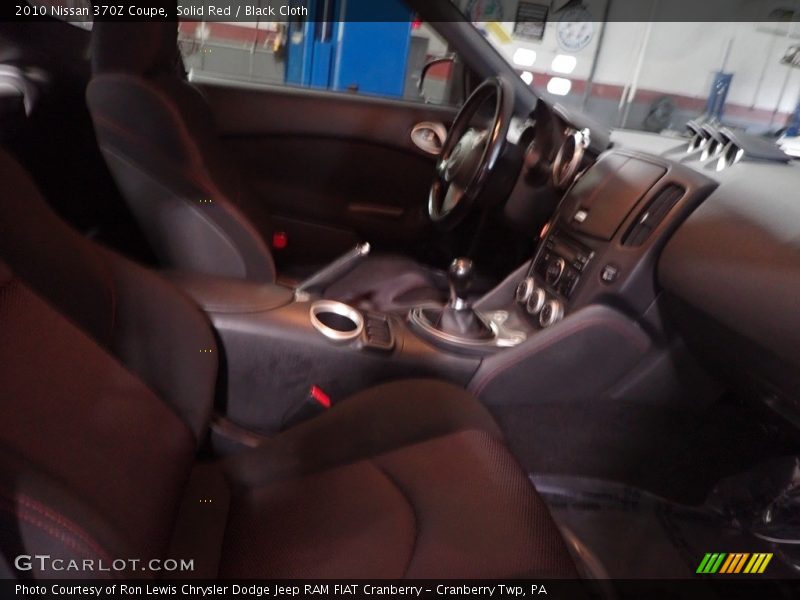 Solid Red / Black Cloth 2010 Nissan 370Z Coupe