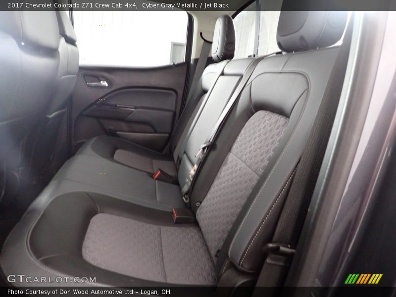 Cyber Gray Metallic / Jet Black 2017 Chevrolet Colorado Z71 Crew Cab 4x4