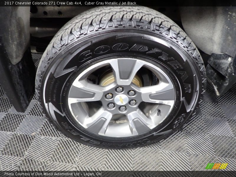 Cyber Gray Metallic / Jet Black 2017 Chevrolet Colorado Z71 Crew Cab 4x4