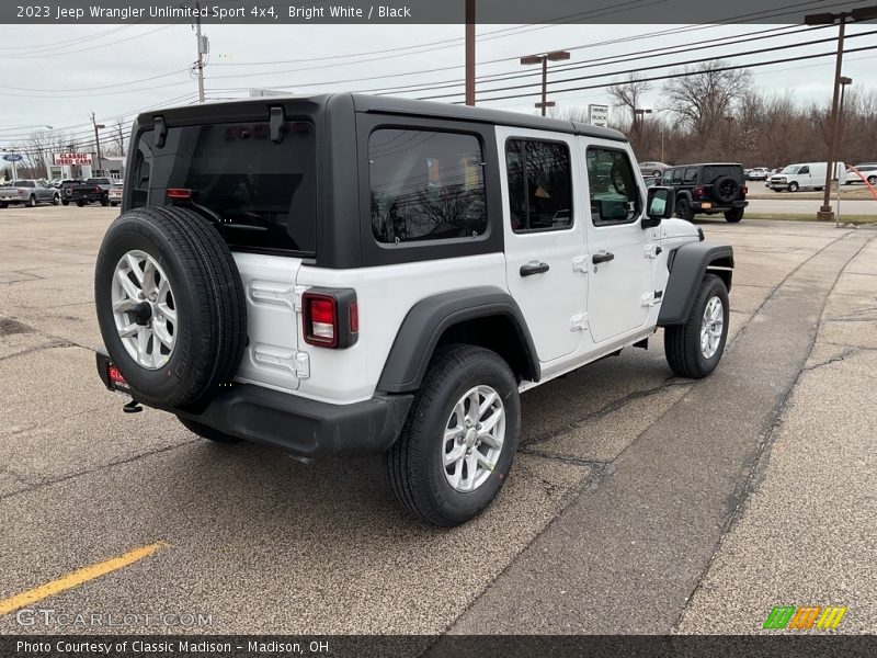 Bright White / Black 2023 Jeep Wrangler Unlimited Sport 4x4