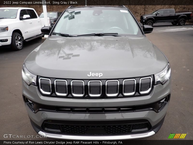 Sting Gray / Black 2022 Jeep Compass Limited 4x4