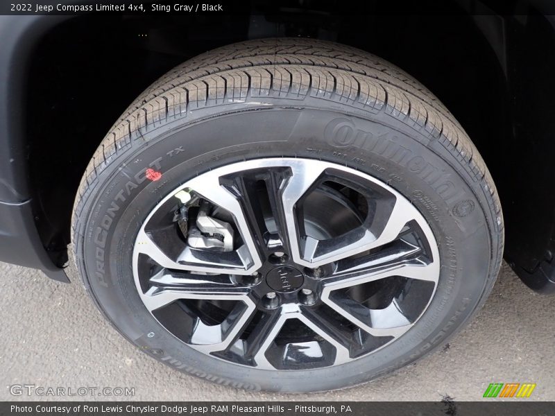 Sting Gray / Black 2022 Jeep Compass Limited 4x4