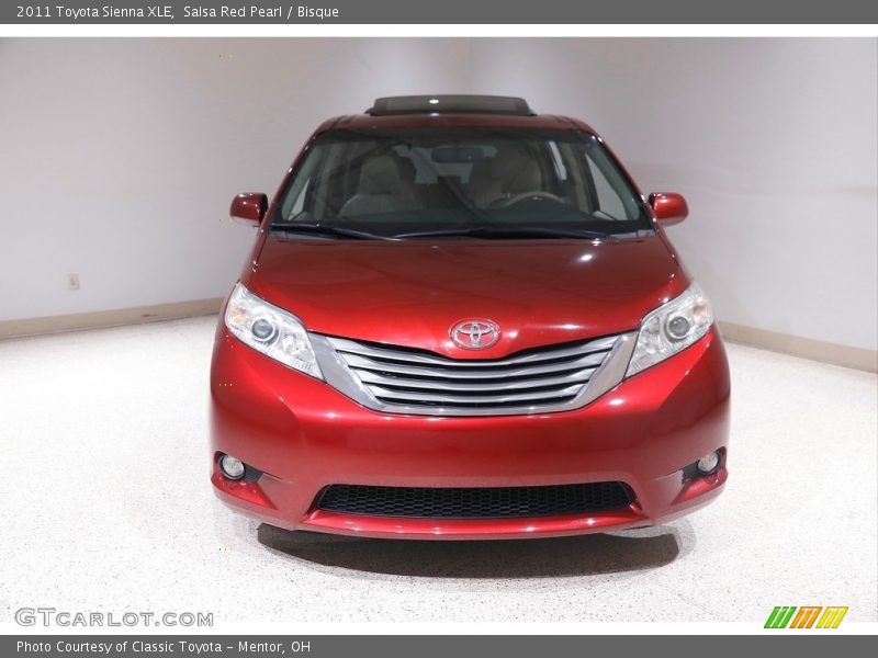 Salsa Red Pearl / Bisque 2011 Toyota Sienna XLE