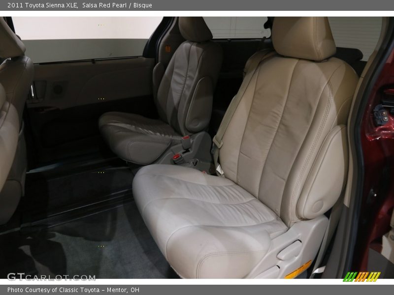 Salsa Red Pearl / Bisque 2011 Toyota Sienna XLE