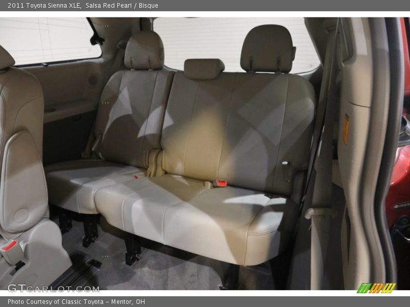 Salsa Red Pearl / Bisque 2011 Toyota Sienna XLE