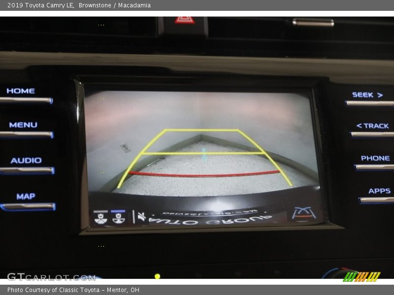 Brownstone / Macadamia 2019 Toyota Camry LE