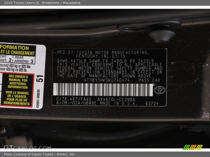 Brownstone / Macadamia 2019 Toyota Camry LE