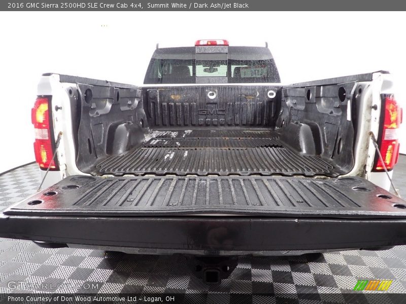 Summit White / Dark Ash/Jet Black 2016 GMC Sierra 2500HD SLE Crew Cab 4x4