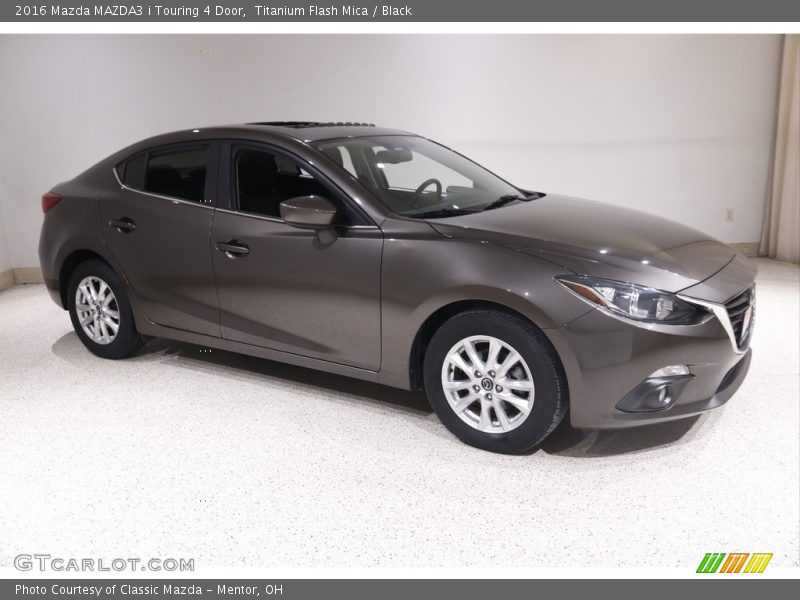Front 3/4 View of 2016 MAZDA3 i Touring 4 Door