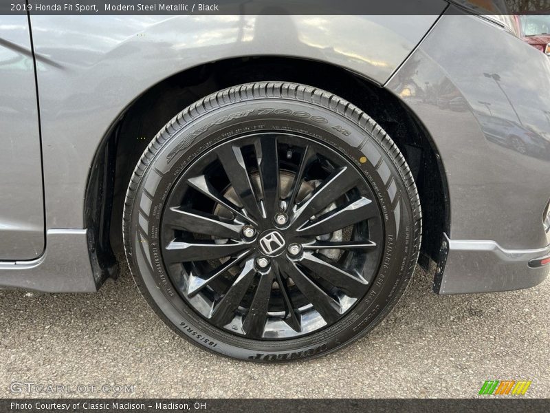 Modern Steel Metallic / Black 2019 Honda Fit Sport