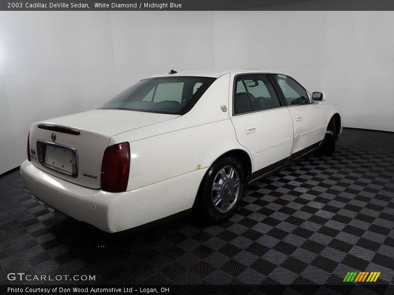 White Diamond / Midnight Blue 2003 Cadillac DeVille Sedan
