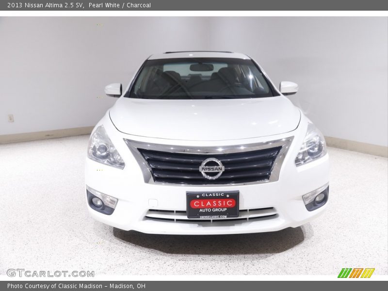 Pearl White / Charcoal 2013 Nissan Altima 2.5 SV