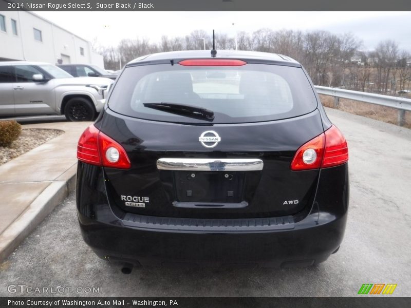 Super Black / Black 2014 Nissan Rogue Select S