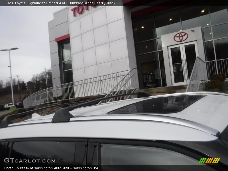 Blizzard White Pearl / Black 2021 Toyota Highlander Limited AWD