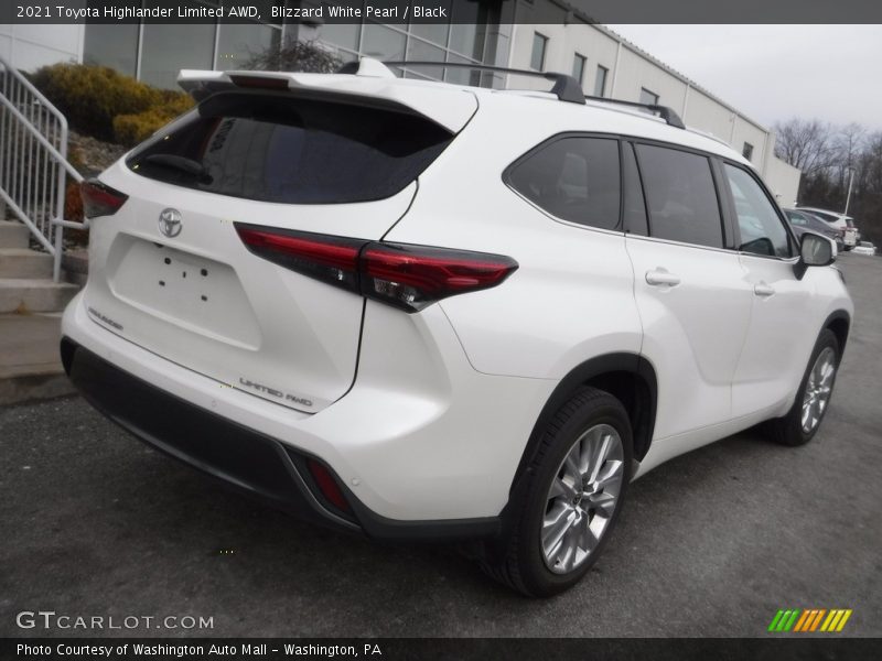 Blizzard White Pearl / Black 2021 Toyota Highlander Limited AWD