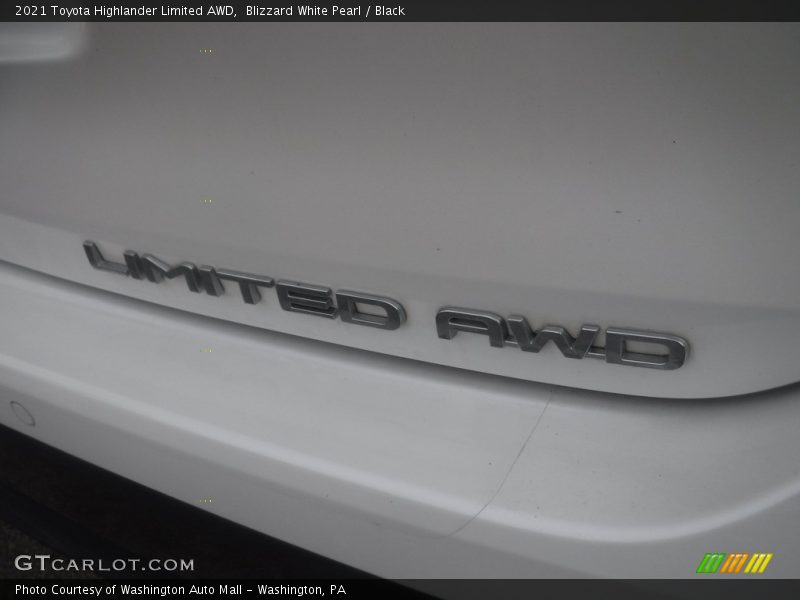 Blizzard White Pearl / Black 2021 Toyota Highlander Limited AWD