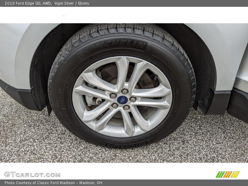 Ingot Silver / Ebony 2019 Ford Edge SEL AWD