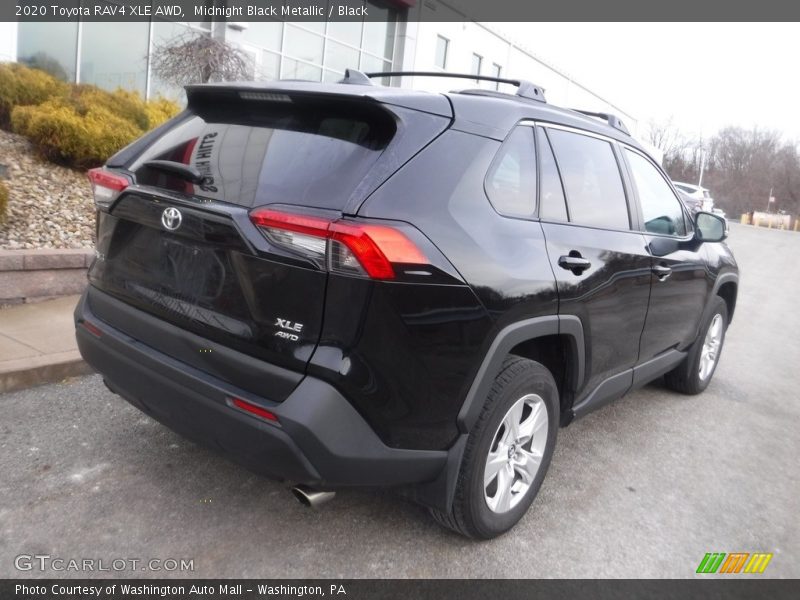 Midnight Black Metallic / Black 2020 Toyota RAV4 XLE AWD