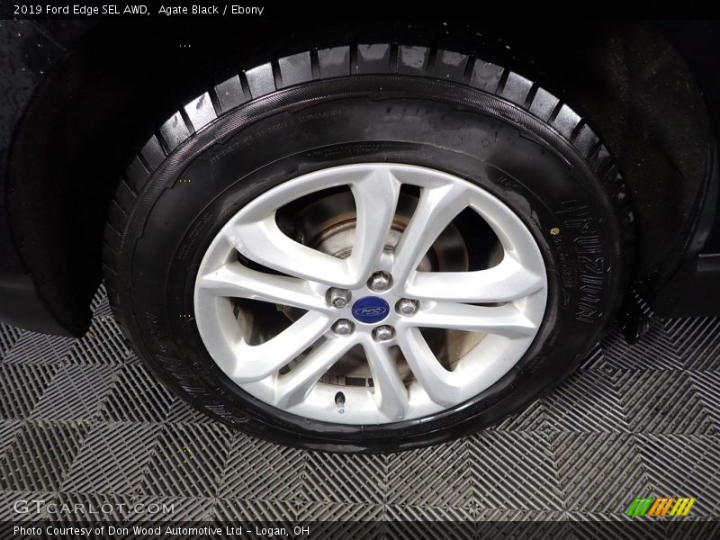 Agate Black / Ebony 2019 Ford Edge SEL AWD