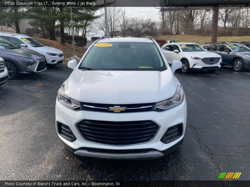 Summit White / Jet Black 2019 Chevrolet Trax LT