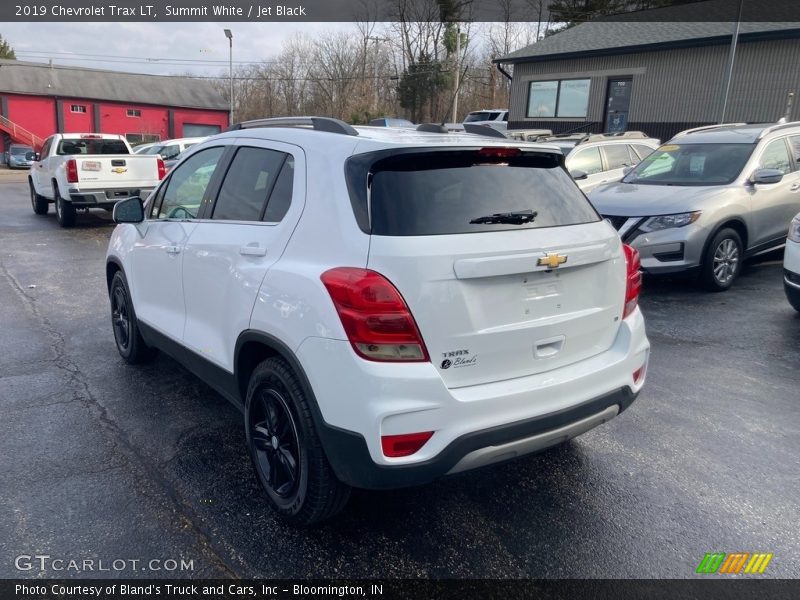 Summit White / Jet Black 2019 Chevrolet Trax LT