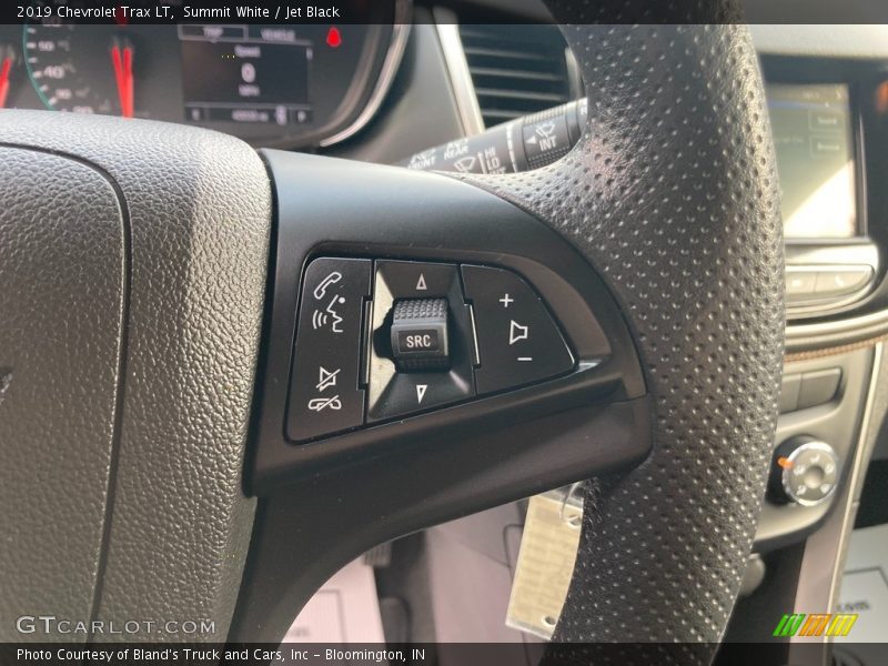 Summit White / Jet Black 2019 Chevrolet Trax LT