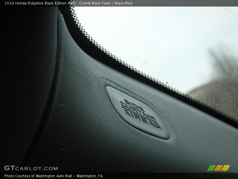 Crystal Black Pearl / Black/Red 2019 Honda Ridgeline Black Edition AWD
