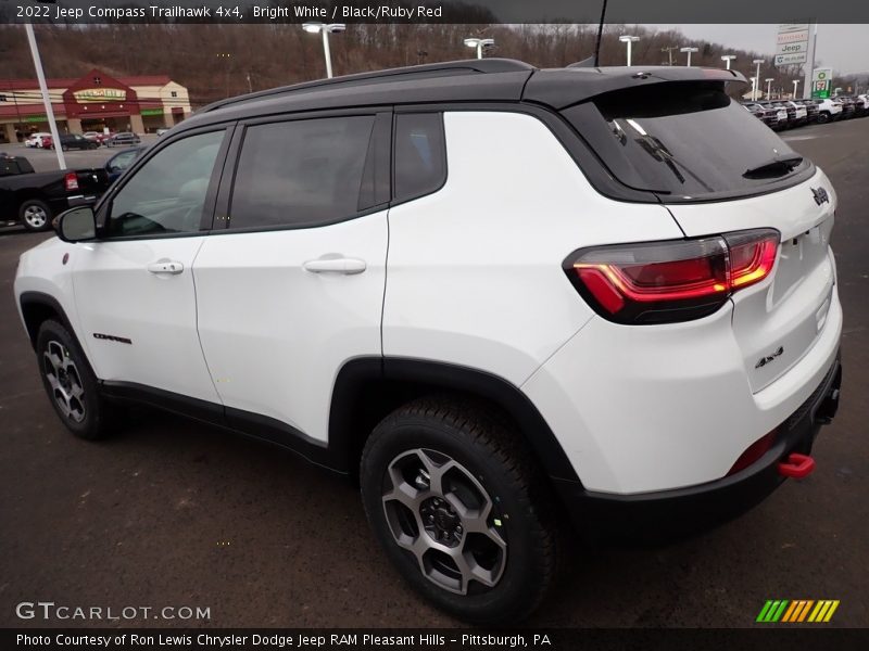 Bright White / Black/Ruby Red 2022 Jeep Compass Trailhawk 4x4