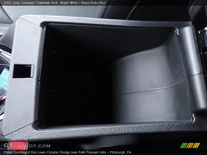 Bright White / Black/Ruby Red 2022 Jeep Compass Trailhawk 4x4