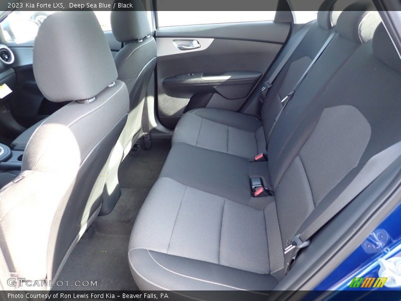 Deep Sea Blue / Black 2023 Kia Forte LXS