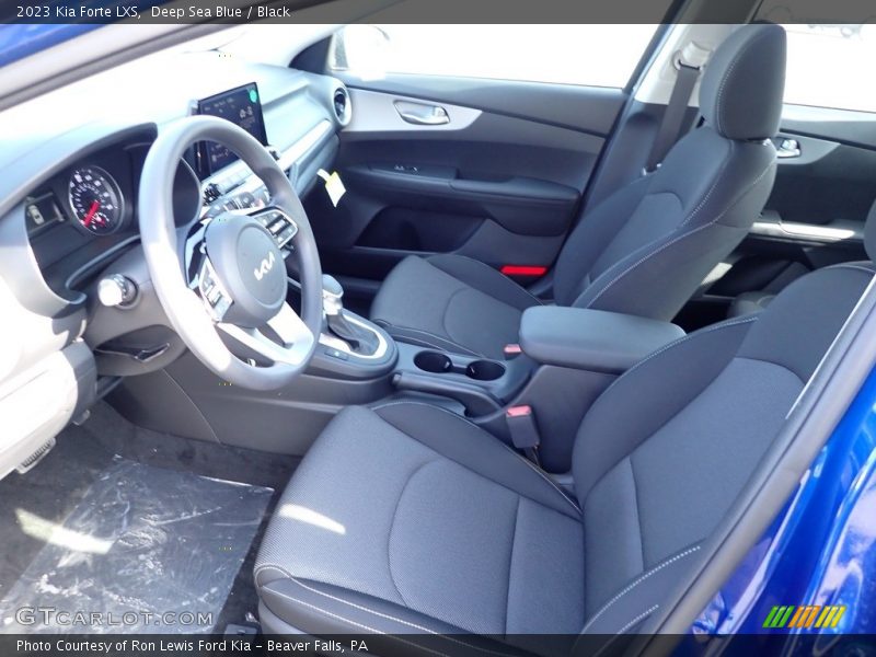 Deep Sea Blue / Black 2023 Kia Forte LXS
