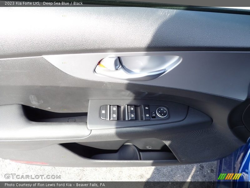 Deep Sea Blue / Black 2023 Kia Forte LXS