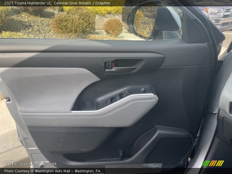 Celestial Silver Metallic / Graphite 2023 Toyota Highlander LE