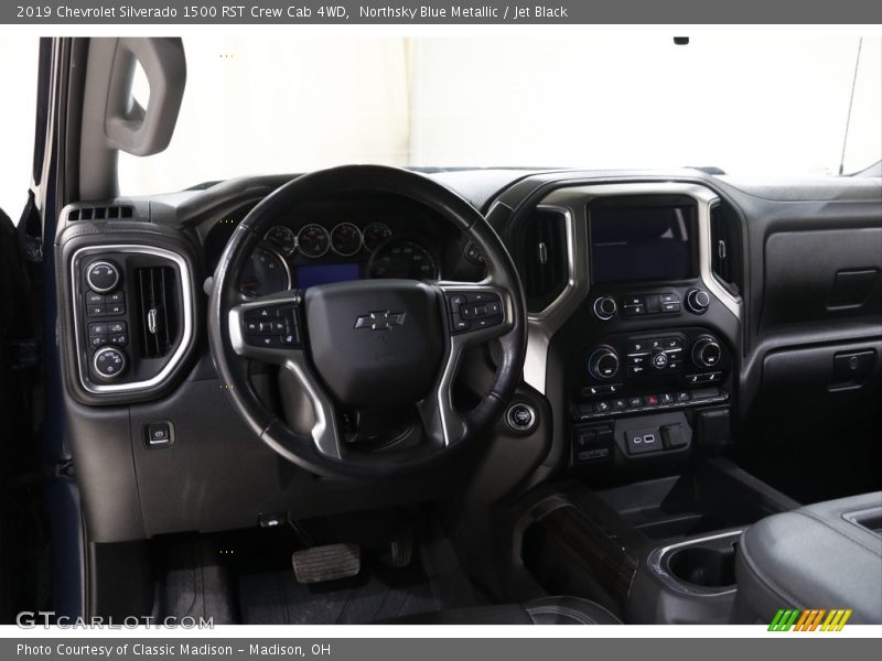 Northsky Blue Metallic / Jet Black 2019 Chevrolet Silverado 1500 RST Crew Cab 4WD