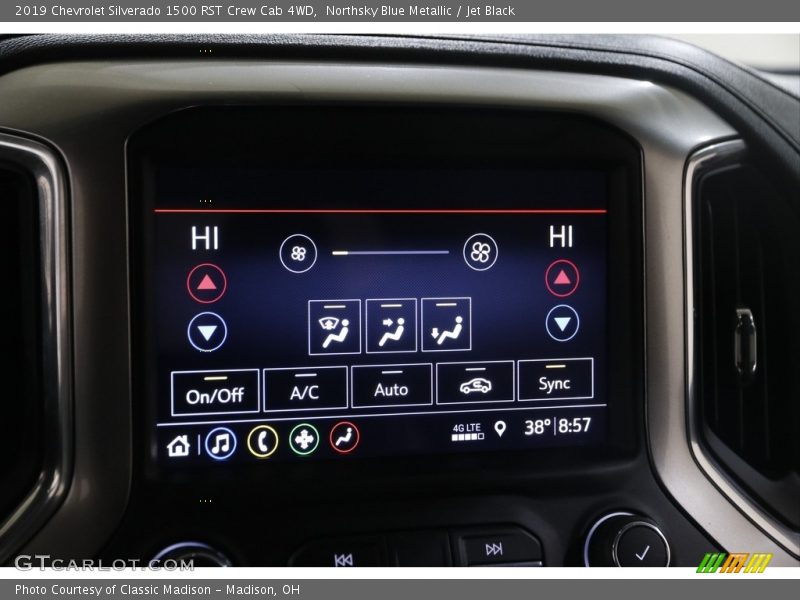 Northsky Blue Metallic / Jet Black 2019 Chevrolet Silverado 1500 RST Crew Cab 4WD