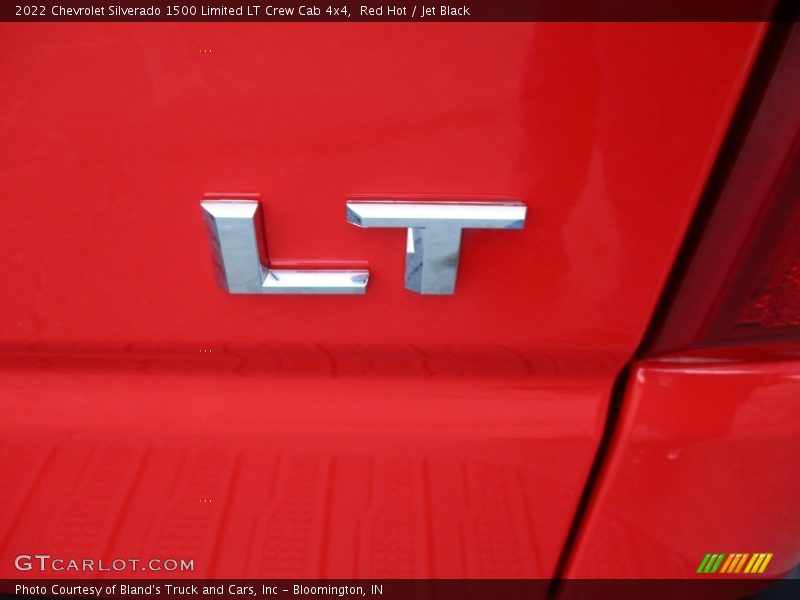 Red Hot / Jet Black 2022 Chevrolet Silverado 1500 Limited LT Crew Cab 4x4