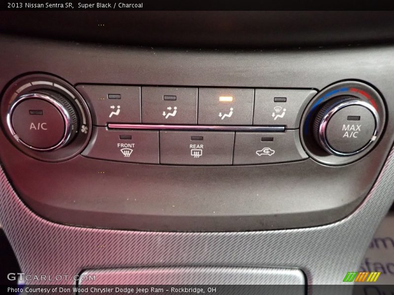 Super Black / Charcoal 2013 Nissan Sentra SR