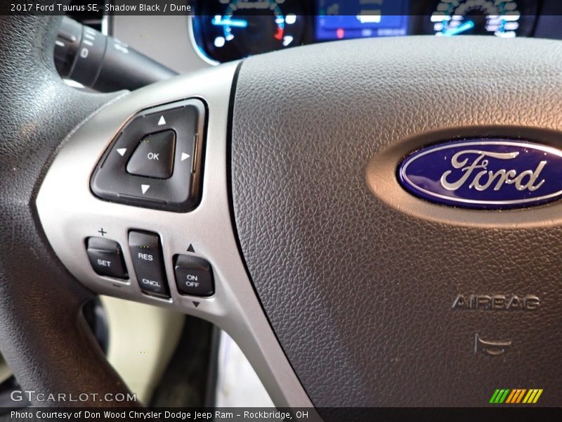  2017 Taurus SE Steering Wheel