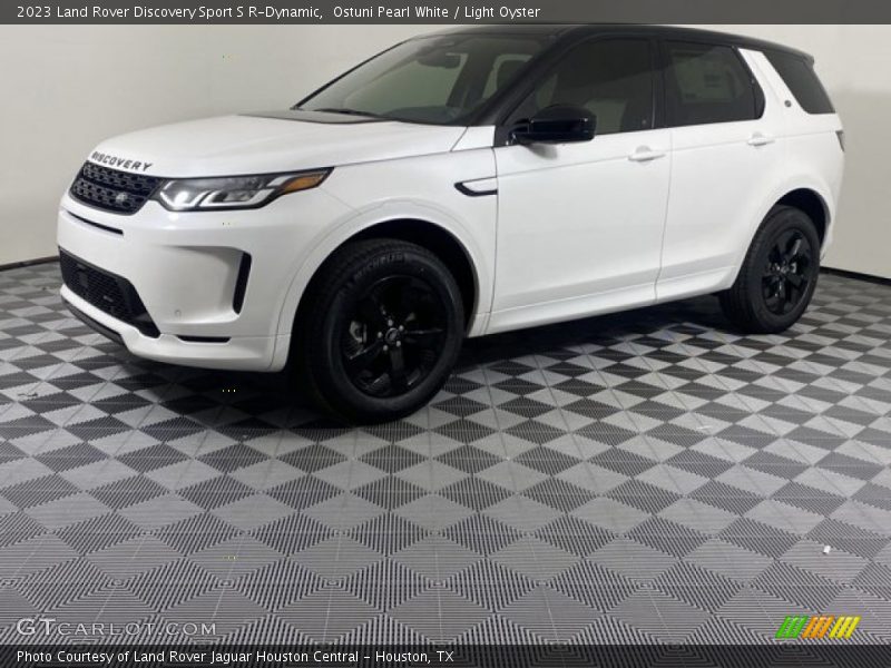 Ostuni Pearl White / Light Oyster 2023 Land Rover Discovery Sport S R-Dynamic