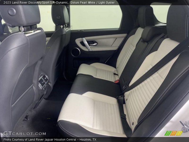 Ostuni Pearl White / Light Oyster 2023 Land Rover Discovery Sport S R-Dynamic