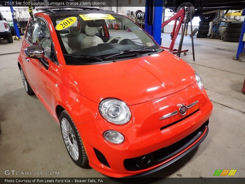 Luminosa Orange / Ivory (Avorio) 2018 Fiat 500 Lounge