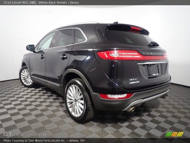Infinite Black Metallic / Ebony 2019 Lincoln MKC AWD