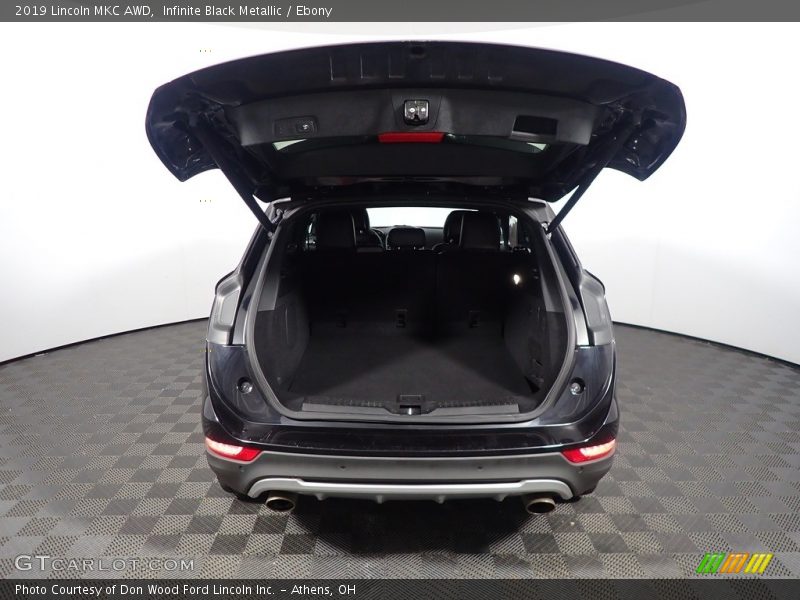  2019 MKC AWD Trunk
