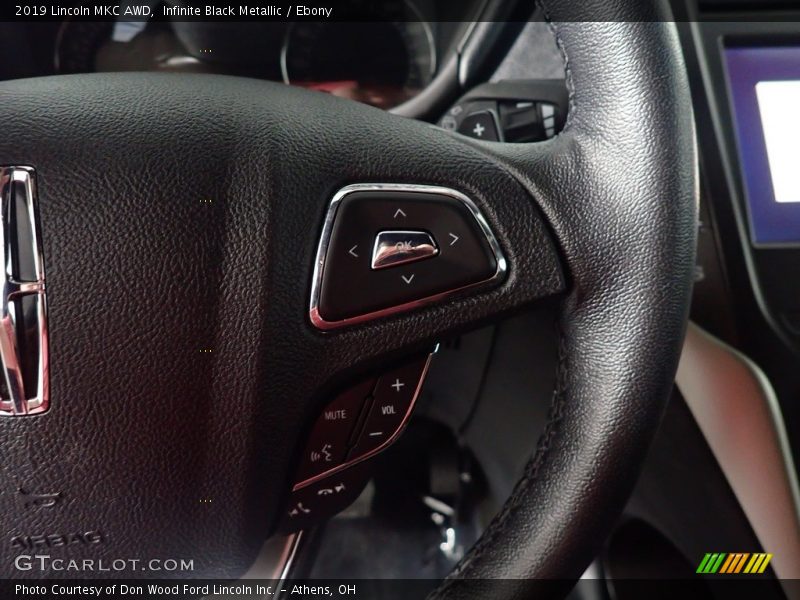 Infinite Black Metallic / Ebony 2019 Lincoln MKC AWD