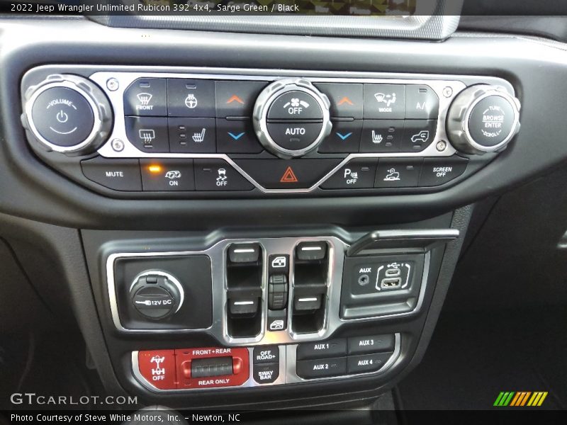 Controls of 2022 Wrangler Unlimited Rubicon 392 4x4