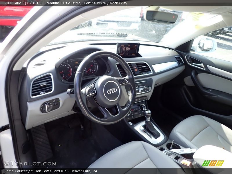 Cortina White / Rock Gray 2016 Audi Q3 2.0 TSFI Premium Plus quattro