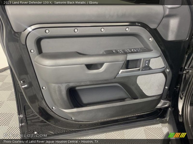 Santorini Black Metallic / Ebony 2023 Land Rover Defender 130 X