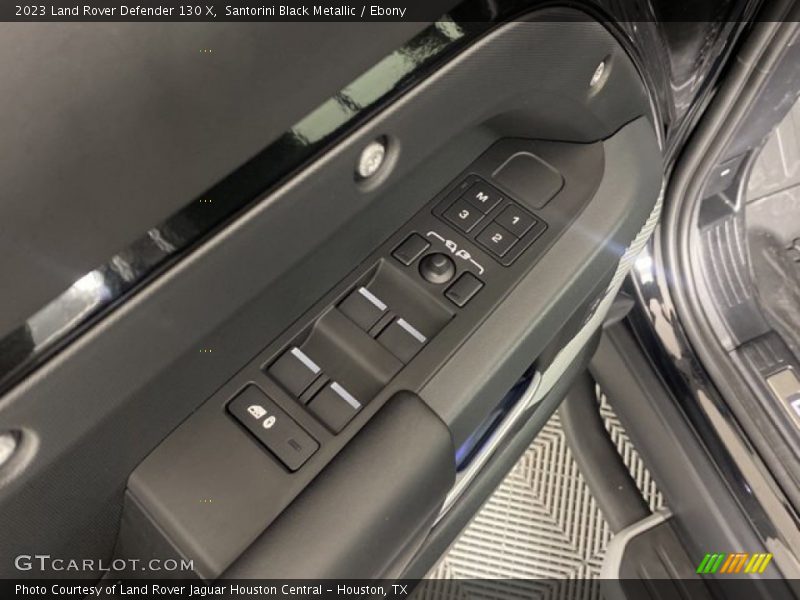 Santorini Black Metallic / Ebony 2023 Land Rover Defender 130 X